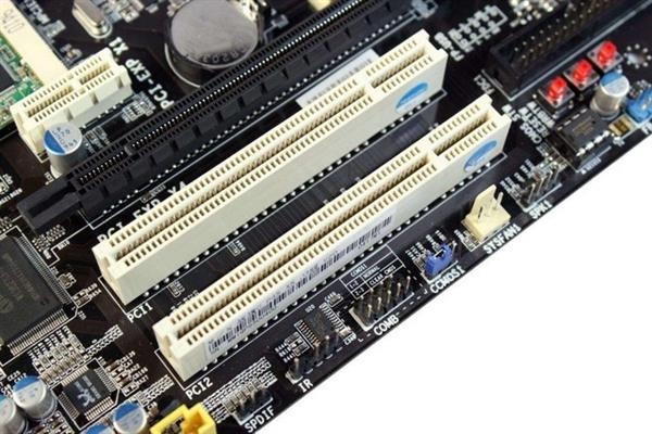 显卡PCI\/AGP\/PCI-E接口的区别有哪些?PCI