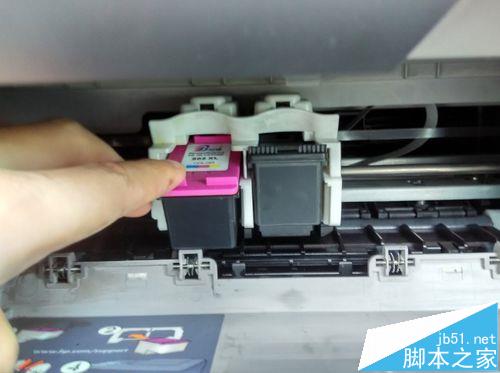 相关推荐:   惠普hp打印机墨盒不出墨该怎么办?
